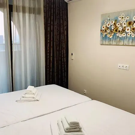 Luxury Azure Coast Sunset Deluxe Apartmán *